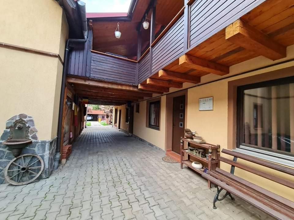 Pensiunea Otilia Sighisoara Exterior photo